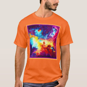 Camiseta Explorando la Nebulosa más brillante. ¡Hazte con u