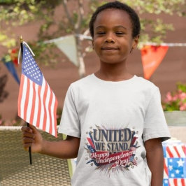 Camiseta Explosión del 4 de julio: Estrellas, franjas y uni