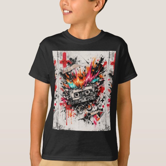 Camiseta Explosive Retro Cassette T-Shirt (Anverso)