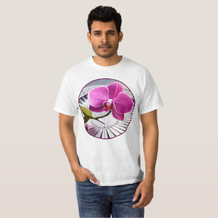 Camiseta Exquisito orquídea rosa descansa en placa plateada