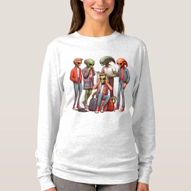 Camiseta Extranjero Campout: Aventura Cósmica (Anverso)