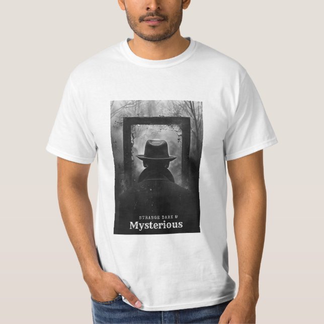 Camiseta Extraño oscuro y misterioso (Anverso)