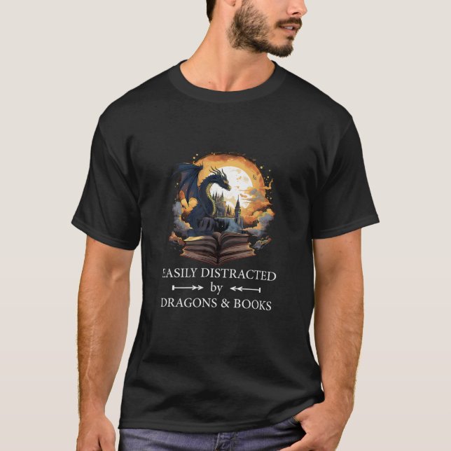 Camiseta Fácilmente distrado por Dragón y libros Nerds Book (Anverso)