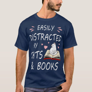 Camiseta Fácilmente distrado por gatos y libros adorables