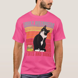 Camiseta Fácilmente distrado por gatos y libros Graciosos C