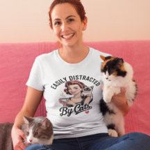 Fácilmente Distraído por Gatos