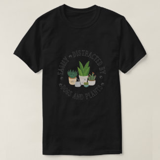 Camiseta Fácilmente Distraído Por Perros y Plantas