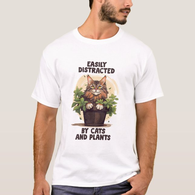 Camiseta Fácilmente Distraídos Por Gatos Y Plantas (Anverso)