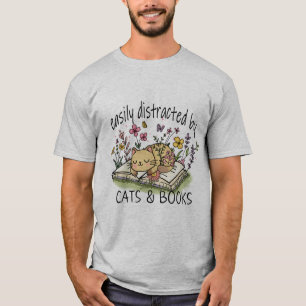 Camiseta Fácilmente distraídos por los Gatos y Libros