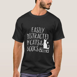 Camiseta Fácilmente Distratizado Por Gatos Y Libros Amor Cu