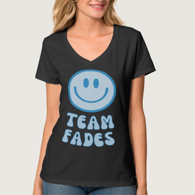 Camiseta Fades or Braids Gender Reveal Retro Team Fades (Anverso)
