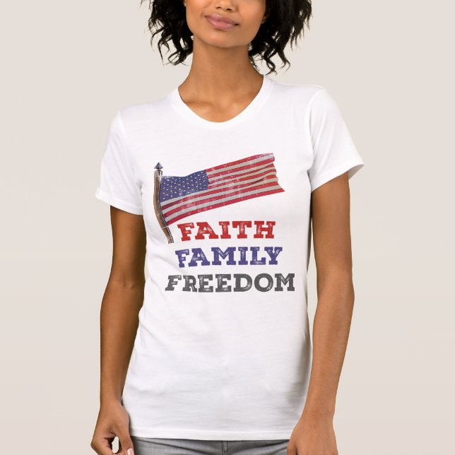 Camiseta Faith Family Freedom (Anverso)
