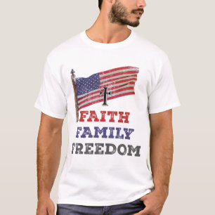 Camiseta Faith Family Freedom Cross con bandera