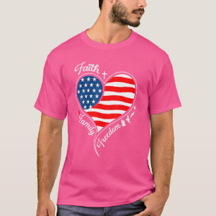 Camiseta Faith Family Freedom Patriotic Cross Heart America