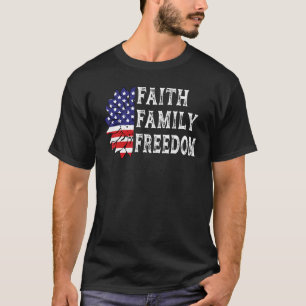 Camiseta Faith Family Freedom Usa
