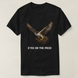 Camiseta Falcon in Flight Realistic T-Shirt Design (black)