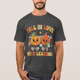 Camiseta Fall in Love With Learning