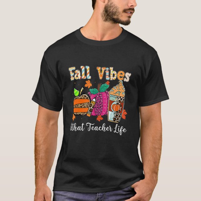 Camiseta Fall Vibes & That Teacher Life Apple Pencil Pumpki (Anverso)