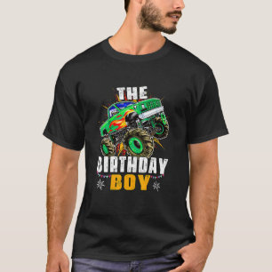Camiseta Familia de camionetas de monstruos a la altura del
