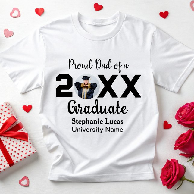 Camiseta Familia de graduados de grado 2025 con orgullo per (Subido por el creador)