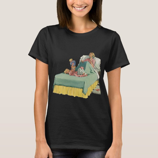 Camiseta Familia de la época sirviendo el desayuno de mamá  (Anverso)