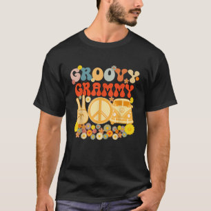 Camiseta Familia Groovy Grammy Retro Matemática Baby Shower