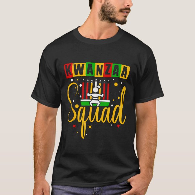 Camiseta Familia Kwanza Squad Navidades afroamericanos feli (Anverso)