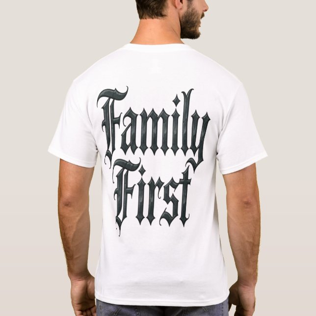 Camiseta Family First (Reverso)