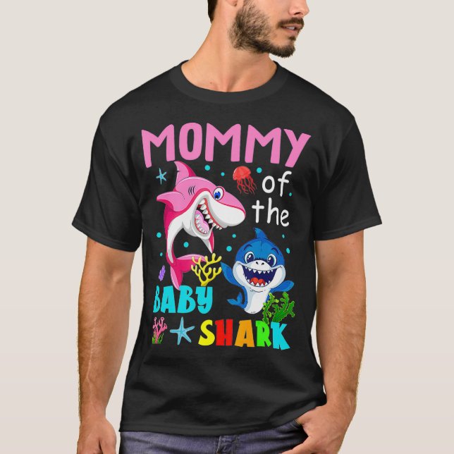 Camiseta Family  Mommy Of The Baby Shark  (Anverso)