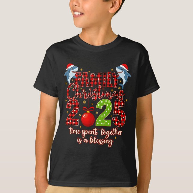 Camiseta Family Shark Christmas 2025 Santa Merry Time Spent (Anverso)