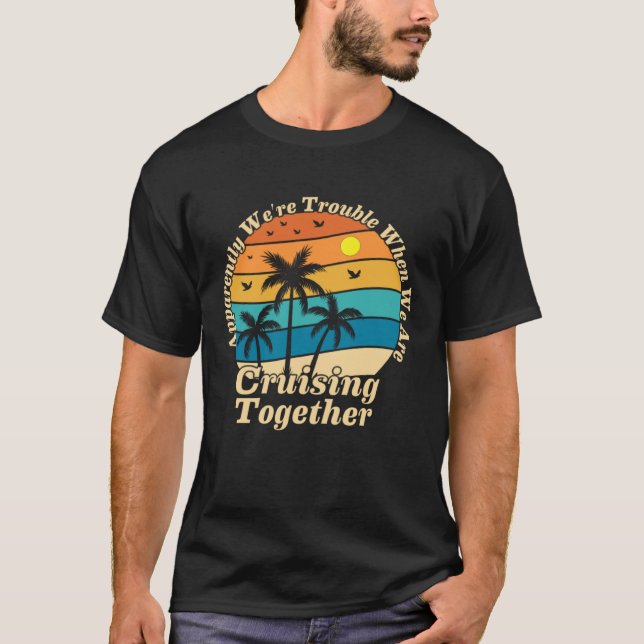 Camiseta Family Trip Summer Vacation cruise apparently we r (Anverso)