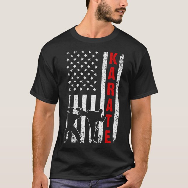 Camiseta Famoso arte de karate con bandera estadounidense p (Anverso)