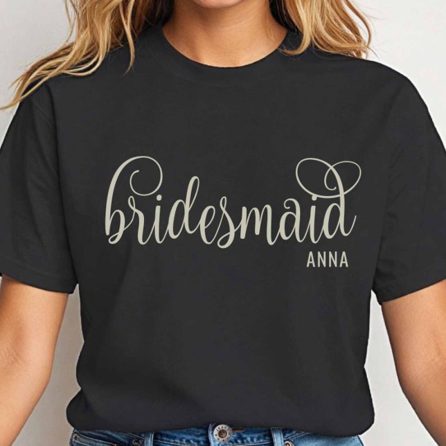 Camiseta Fancy Off-White Script Bridesmaid Bachelorette (Subido por el creador)