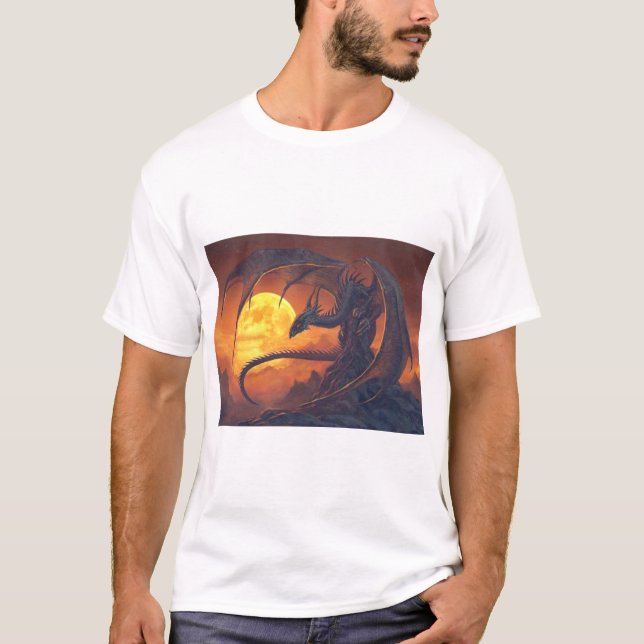 Camiseta Fantasía de dragón de la luna llena (Anverso)