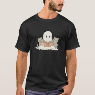 Camiseta Fantasma con gatitos leyendo un libro sobre el ama