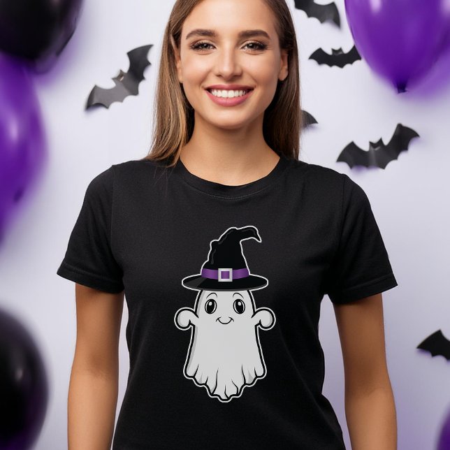 Camiseta Fantasma Sonriente Lindo Que Lleva Un Sombrero De  (Please note: This image is a digital mockup.)