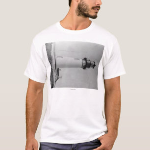 Camiseta Faro de Newport, Oregon en el cabo Fowlweather