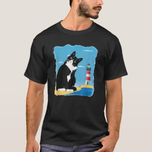 Camiseta Faro del gato de Tuxedo Día de la playa del océano