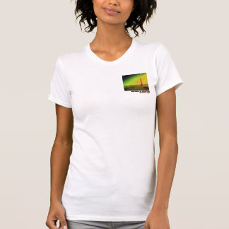 Camiseta Faro en un paisaje estéril
