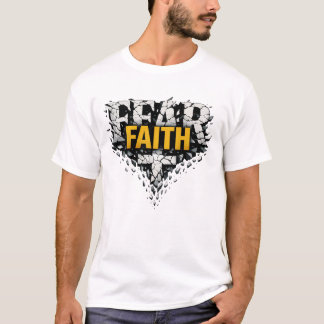 Camiseta Fe Sobre Miedo