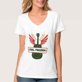 Camiseta Feel Freedom V-Neck Tee | Freefit Women's Basic Co