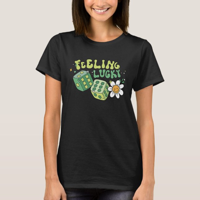 Camiseta Feeling Lucky Dice Retro Groovy St Patrick's Day W (Anverso)