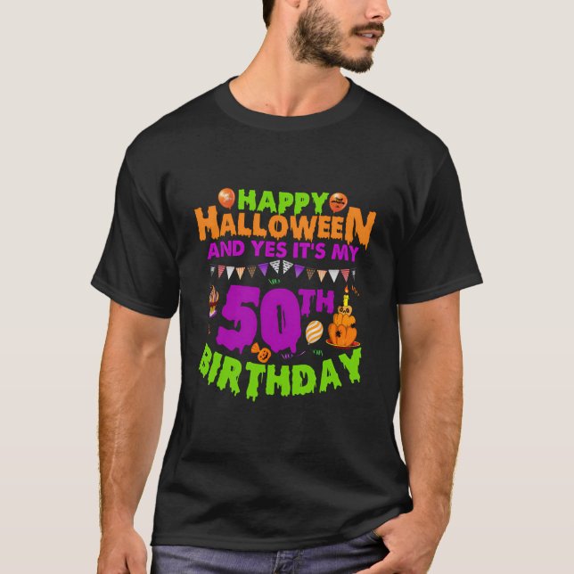 Camiseta Felices Disfraces De Halloween Es Mi Parte De 50 A (Anverso)