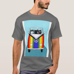 Camiseta Felices travesías en arco iris con gatos