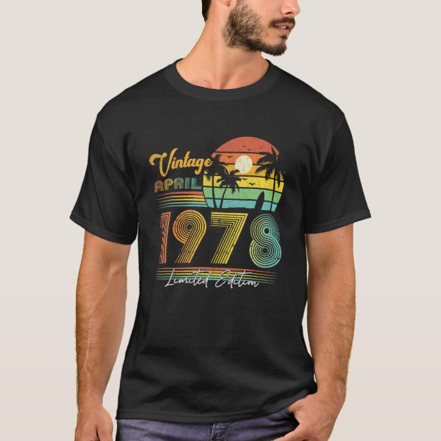 Camiseta Feliz 44º Cumpleaños Vintage De 44 Años Abril De 1 (Anverso)