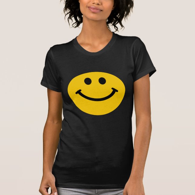 Camiseta feliz amarilla del negro de la cara (Anverso)
