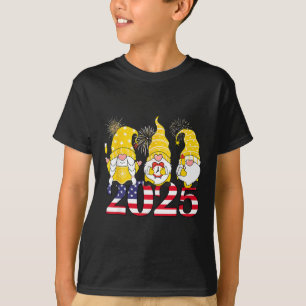 Camiseta Feliz Año Nuevo 2025 Fiesta Gnomes Fireworks Hel