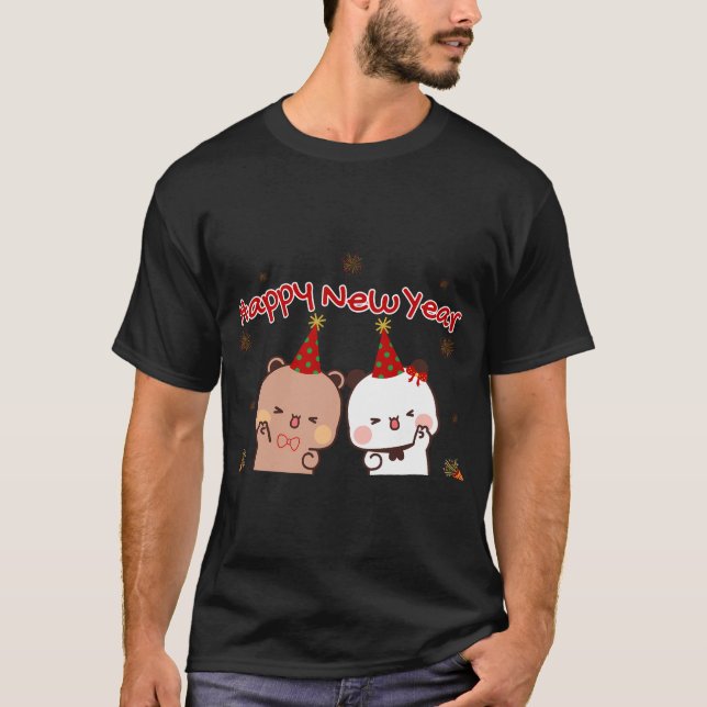 Camiseta Feliz Año Nuevo Dudu Bear Y Bubu Panda (Anverso)