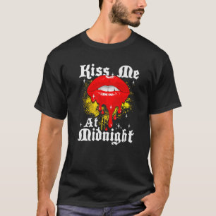 Camiseta Feliz Año Nuevo Eve Me Besa A Medianoche