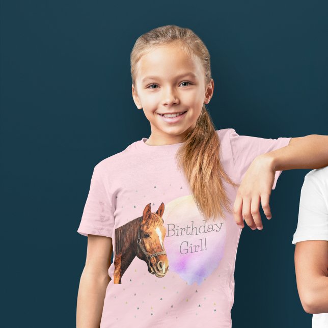 Camiseta Feliz cumpleaños Caballo de regreso viajando en Bo (Birthday Girl Horse Themed Guest of Honor Shirt)